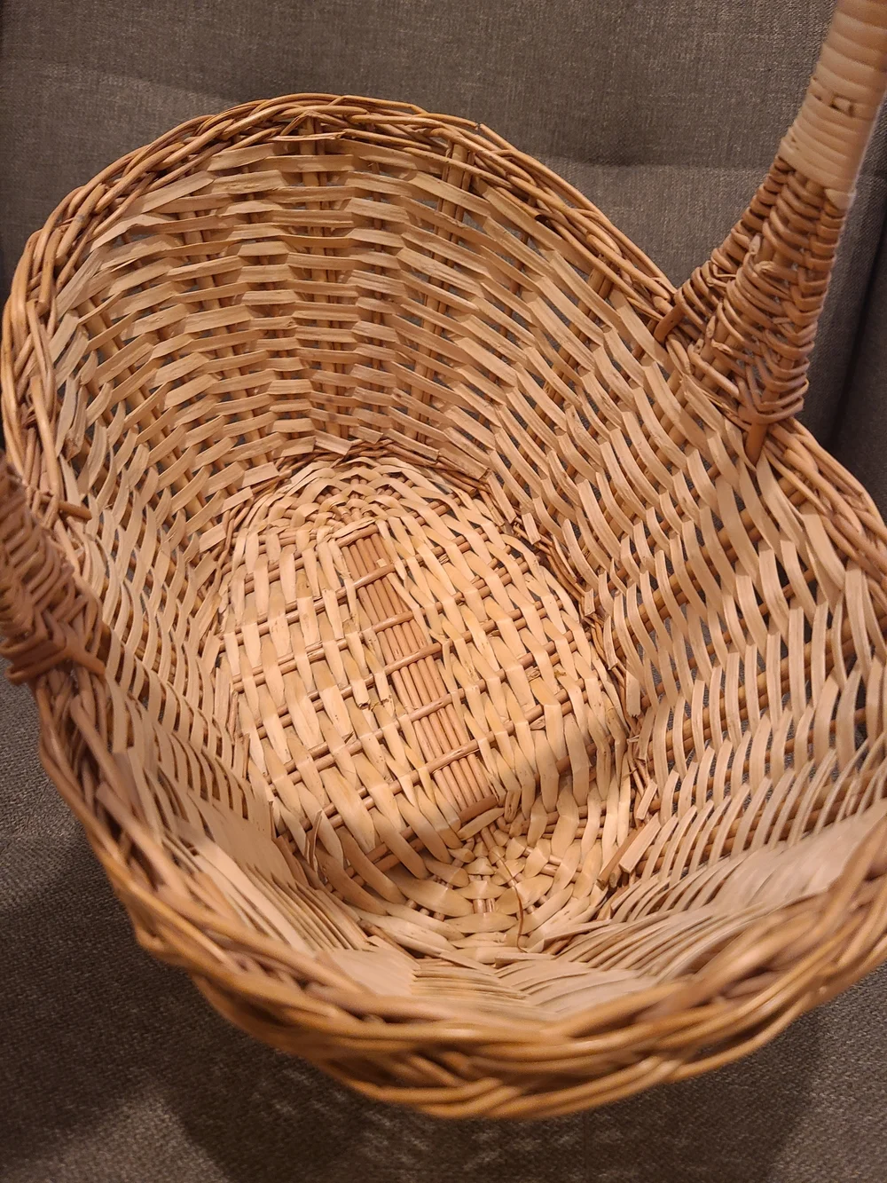 Woven basket